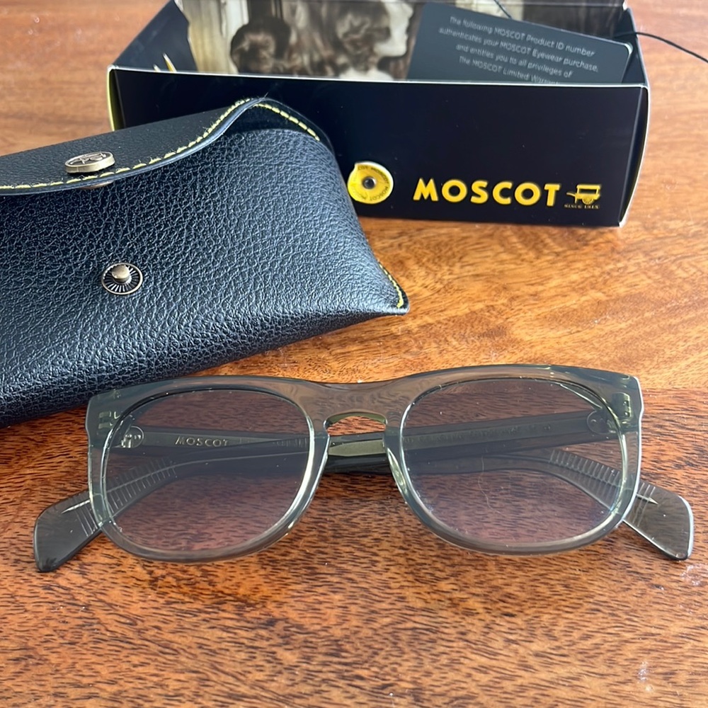Todd Synder Olive sunglasses